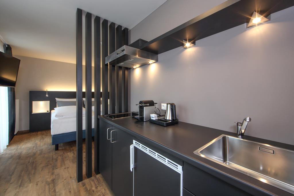 Design & Lifestyle Hotel Estilo Aalen Luaran gambar